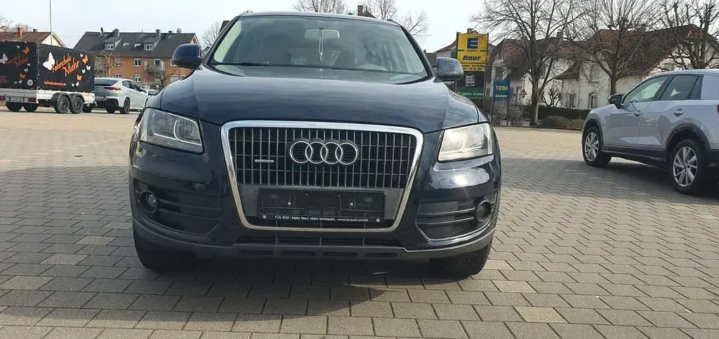 Second-hand Audi Q5 Ambiente 170 CP (125 kW) 2010 Albastru SUV