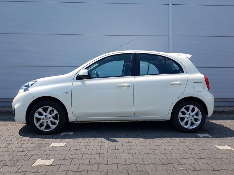 Weiß Gebraucht 2015 Nissan Micra Kleinwagen | 9.800 € (Etwas zu teuer) - Bild 1/4