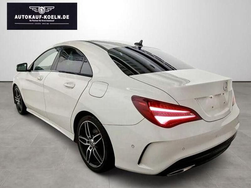 Gebraucht Mercedes CLA180 AMG line 122 PS (89 kW) 2017 Weiß Limousine