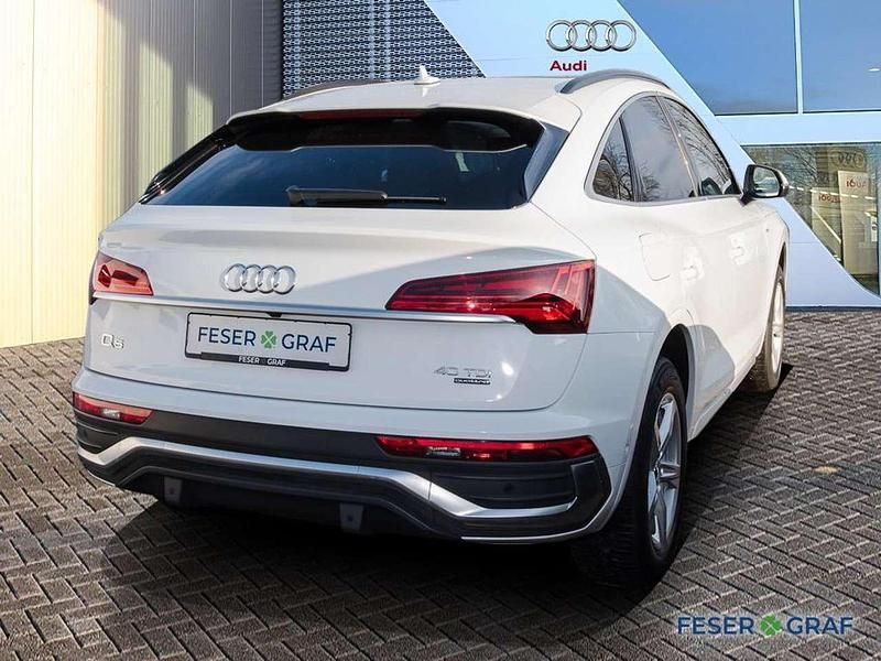 Gebraucht Audi Q5 S-Line 204 PS (150 kW) 2022 Gletscherweiß SUV
