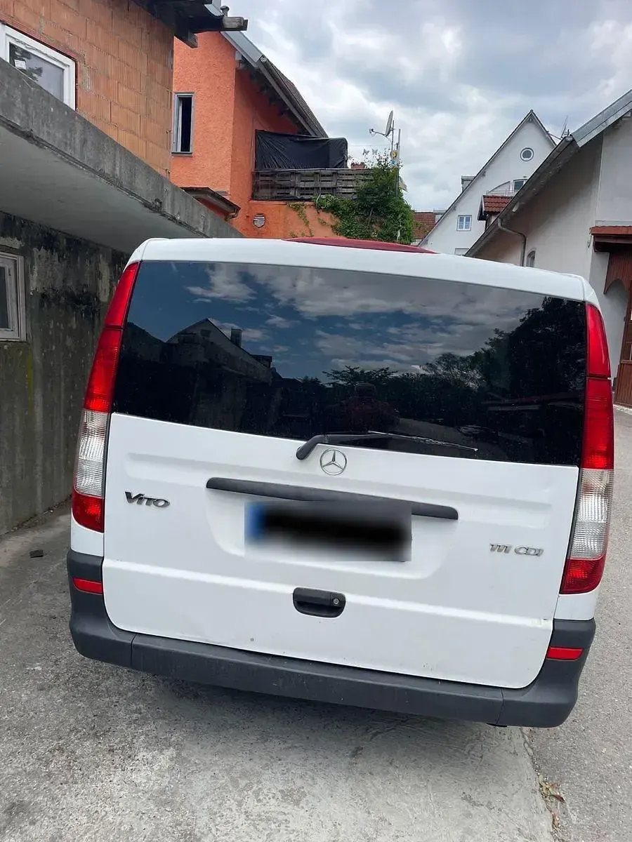 Gebraucht Mercedes Vito 116 PS (85 kW) 2008 Weiß Van