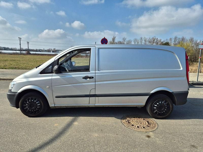 Gebraucht Mercedes Vito 136 PS (100 kW) 2014 Silber Van
