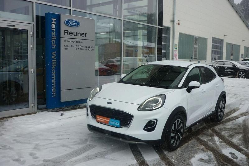 Gebraucht Ford Puma Titanium 125 PS (91 kW) 2022 Weiß SUV