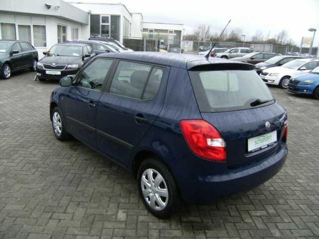 Gebraucht Skoda Fabia Cool Edition 69 PS (50 kW) 2011 Blau Kleinwagen