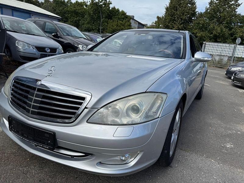 Silber Gebraucht 2009 Mercedes S450 Limousine | 5.990 € (Superpreis) - Bild 1/4