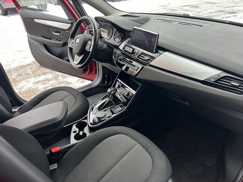 Gebraucht BMW 225 231 PS (169 kW) 2016 Rot Kombi