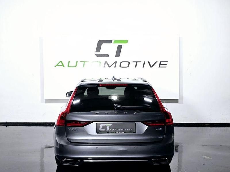 Gebraucht Volvo V90 R-Design 190 PS (139 kW) 2020 Grau Kombi