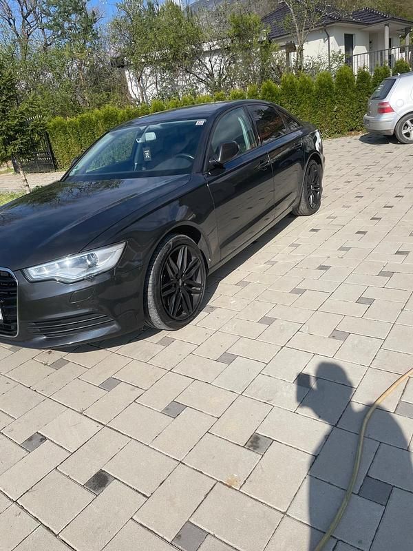 Schwarz Gebraucht 2011 Audi A6 Limousine | 12.000 € (Fairer Preis) - Bild 1/4