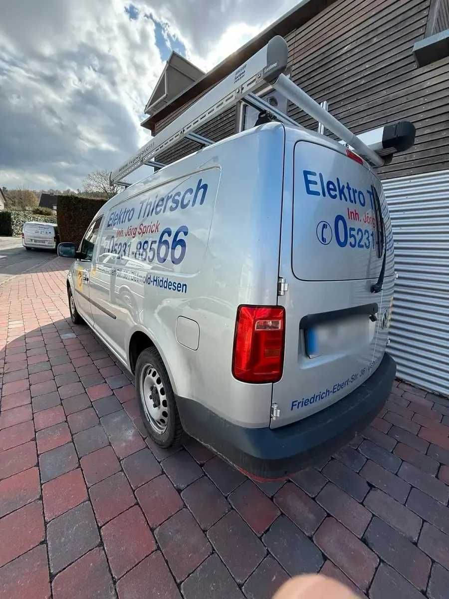Gebraucht VW Caddy Maxi 100 PS (73 kW) 2021 Silber Van / Kleinbus