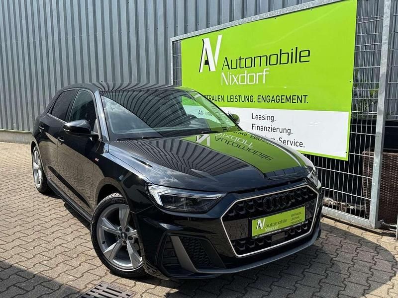Schwarz Gebraucht 2020 Audi A1 Sportback S-Line Kleinwagen | 21.880 € (Teuer) - Bild 1/4