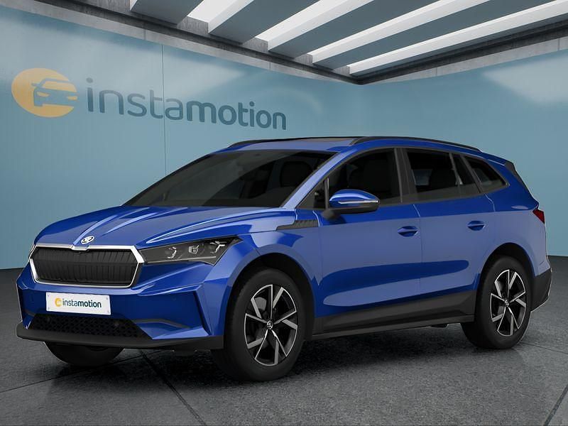 Blau Gebraucht 2023 Skoda Enyaq iV Loft SUV | 29.449 € (Etwas zu teuer) - Bild 1/4