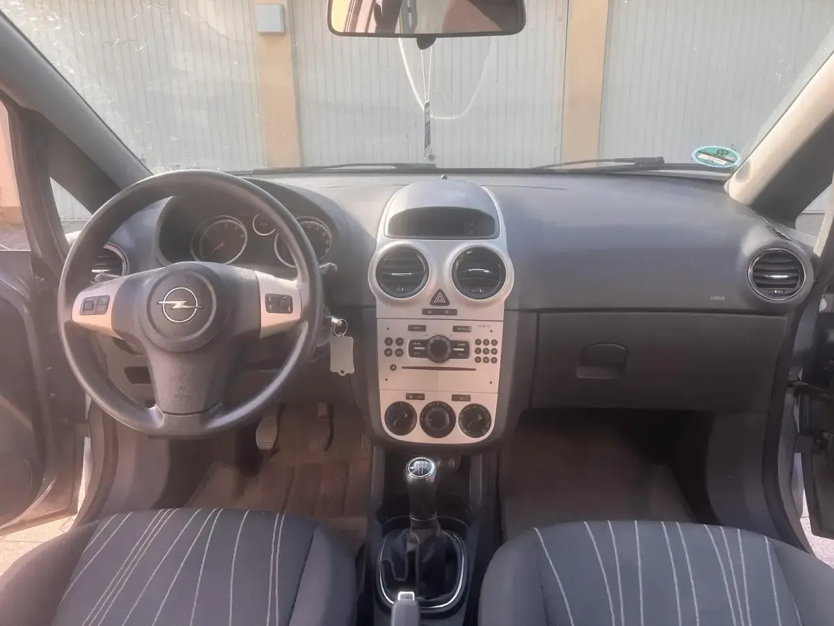 Gebraucht Opel Corsa 80 PS (58 kW) 2007 Grau Kleinwagen