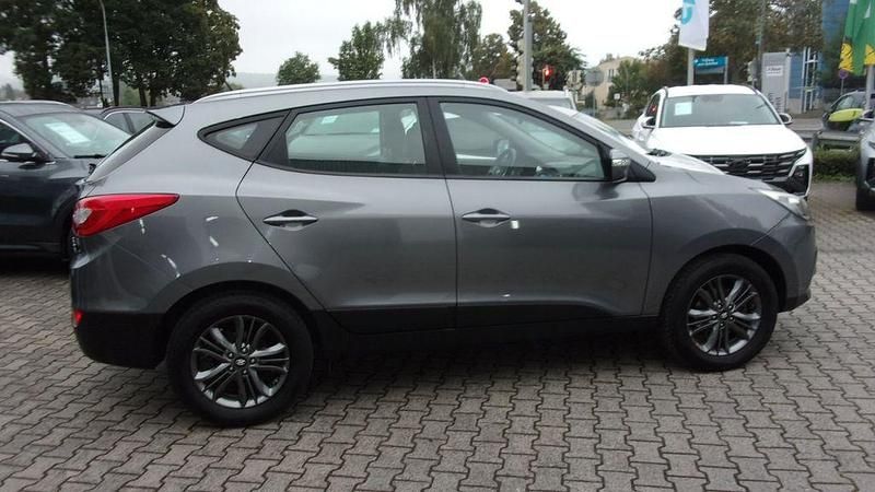 Gebraucht Hyundai ix35 Edition 116 PS (85 kW) 2014 Grau SUV
