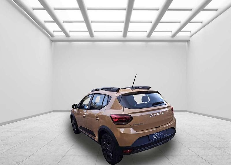 Neu Dacia Sandero Expression 91 PS (66 kW) 2025 Safari  beige Kleinwagen