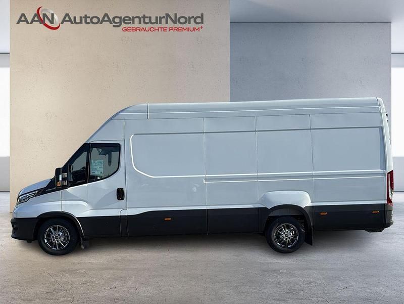 Gebraucht Iveco Daily 175 PS (128 kW) 2023 Weiß Van