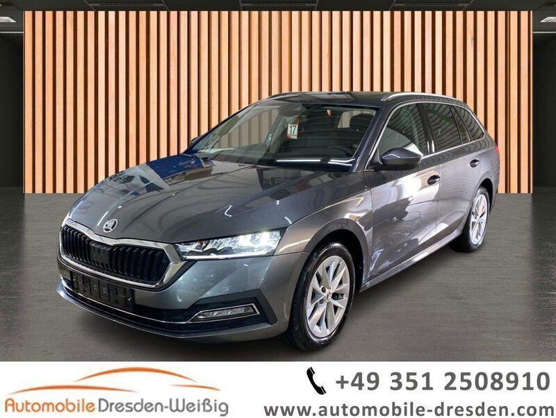 Graphite grau Gebraucht 2023 Skoda Octavia Style Kombi | 27.980 € (Fairer Preis) - Bild 1/4