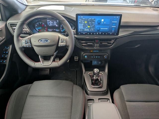 Neu Ford Focus ST-Line 125 PS (91 kW) 2025 Weiß Limousine