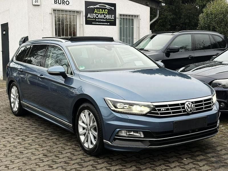 Blau Gebraucht 2017 VW Passat Highline Kombi | 16.990 € (Guter Preis) - Bild 1/4