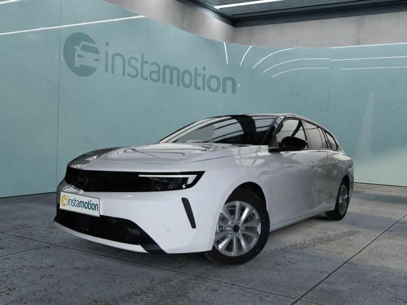 Weiß Gebraucht 2023 Opel Astra Kombi | 20.499 € (Guter Preis) - Bild 1/4