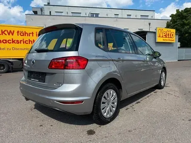 Gebraucht VW Golf VII 110 PS (80 kW) 2014 Andere Limousine