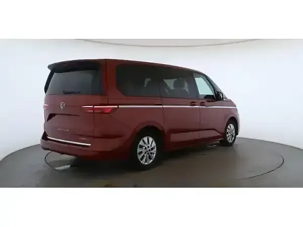 Gebraucht VW Multivan 245 PS (180 kW) 2025 Fortanarot metallic Van / Kleinbus
