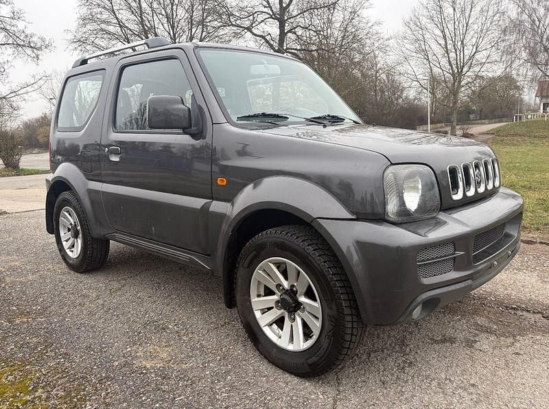 Gebraucht Suzuki Jimny Style 86 PS (63 kW) 2012 Grau SUV