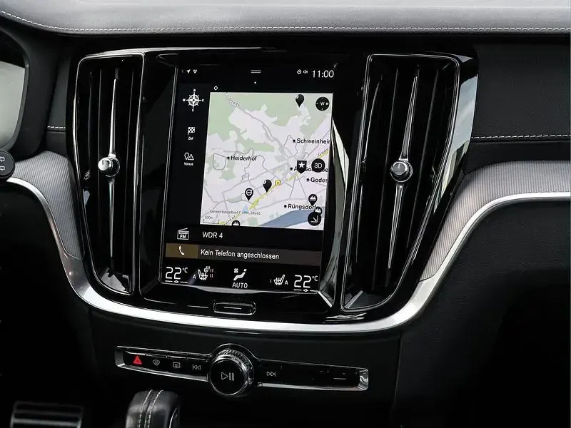 Gebraucht Volvo V60 253 PS (186 kW) 2021 Weiß Kombi