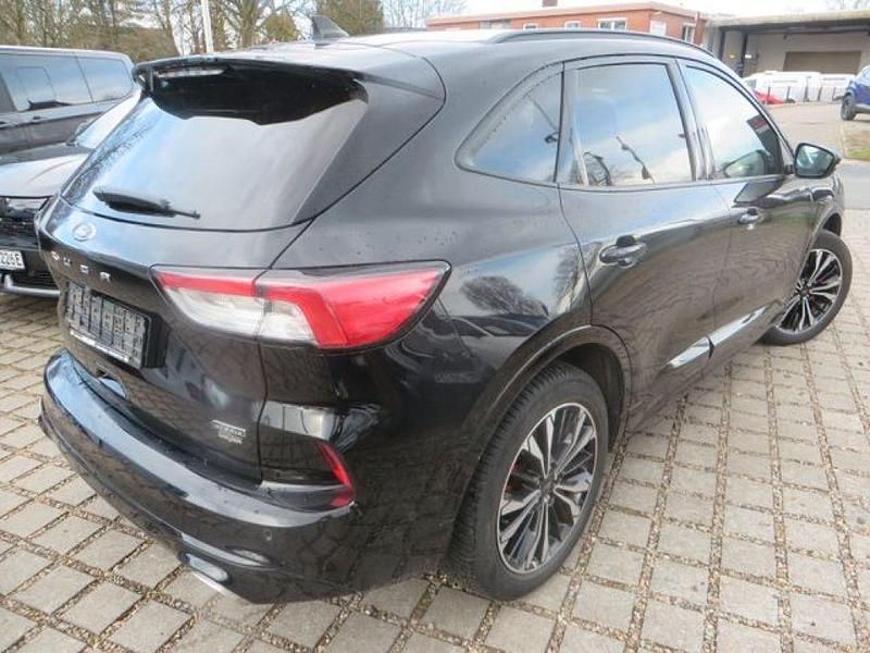 Gebraucht Ford Kuga ST-Line X 152 PS (111 kW) 2022 Agate black SUV
