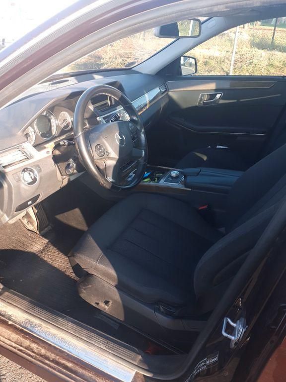 Gebraucht Mercedes E350 Elegance 265 PS (194 kW) 2011 Braun Limousine