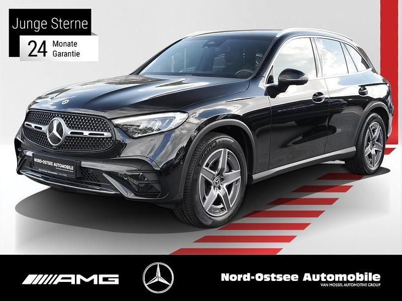 Metalliclack obsidianschwarz Gebraucht 2024 Mercedes GLC300 AMG SUV | 55.990 € (Superpreis) - Bild 1/4