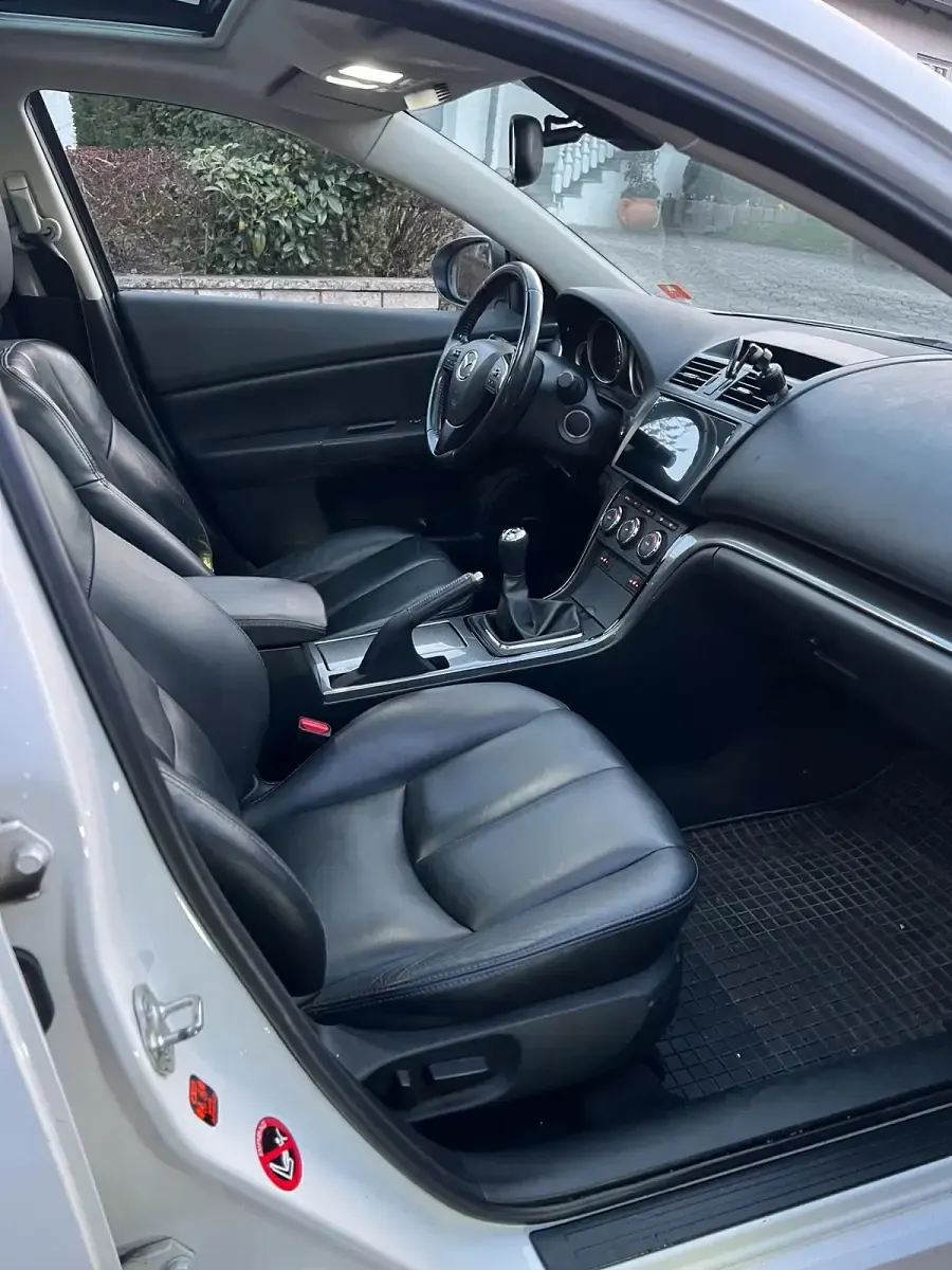 Gebraucht Mazda 6 179 PS (131 kW) 2011 Weiß Kombi
