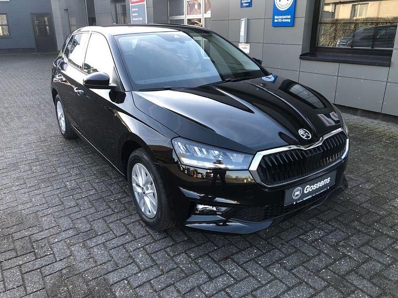 Neu Skoda Fabia Selection 116 PS (85 kW) 2025 Schwarz Limousine