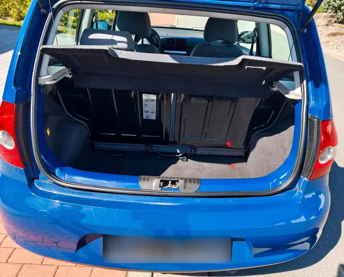 Gebraucht VW Fox 54 PS (39 kW) 2009 Blau Kleinwagen