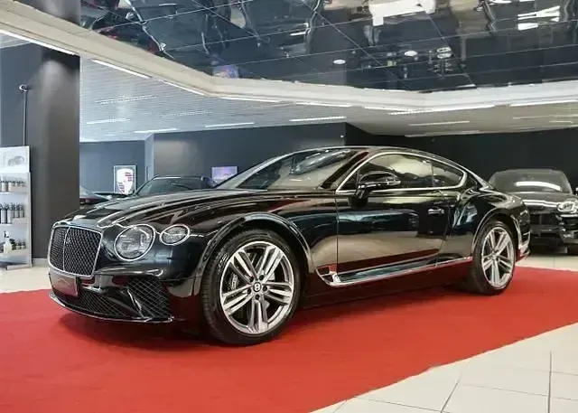 Gebraucht Bentley Continental GT 549 PS (403 kW) 2024 Schwarz Coupé
