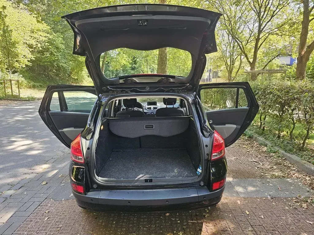Gebraucht Renault Clio Expression 75 PS (55 kW) 2012 Schwarz Limousine