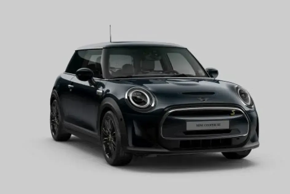 Usata Mini Cooper SE 135 kW (184 CV) 2023 Nero Utilitaria