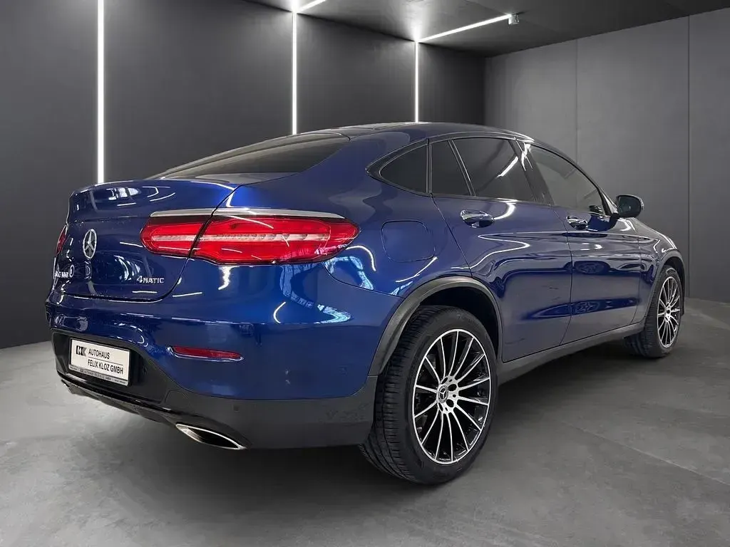 Gebraucht Mercedes GLC300 AMG 245 PS (180 kW) 2019 Blau SUV