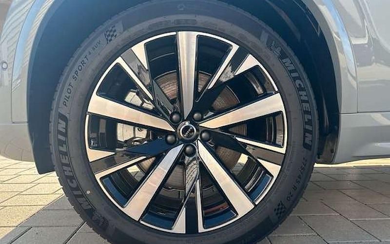 Gebraucht Volvo XC90 Core 455 PS (334 kW) 2025 Grau SUV