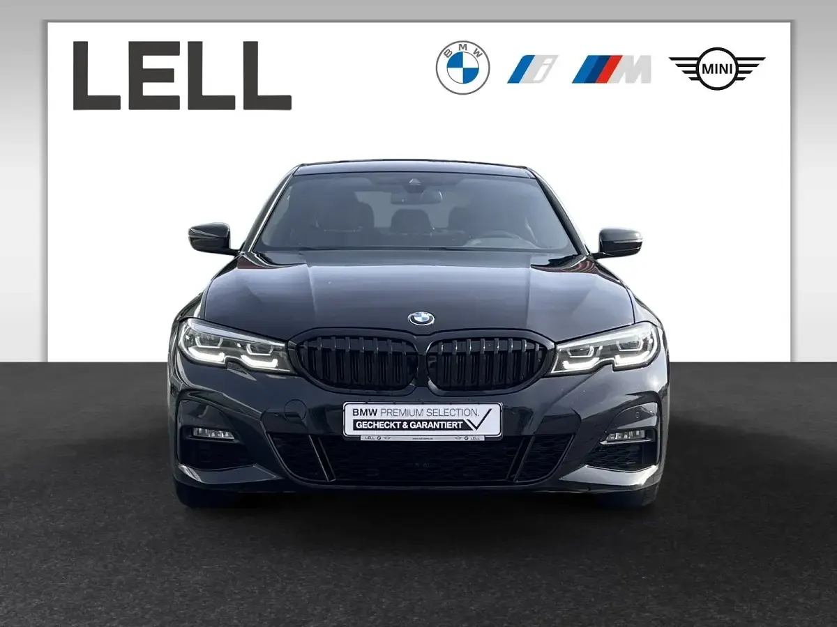 Gebraucht BMW 320 M Sport 184 PS (135 kW) 2022 Schwarz Limousine