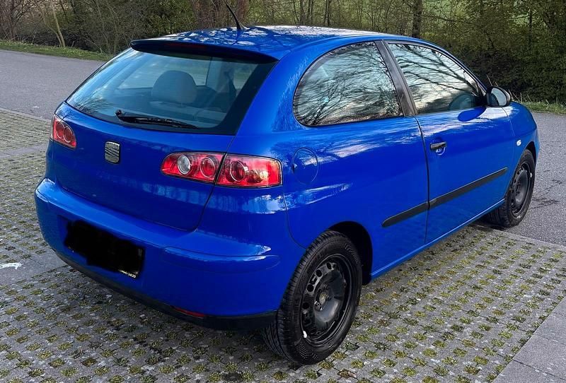 Gebraucht Seat Ibiza 64 PS (47 kW) 2003 Blau Kleinwagen