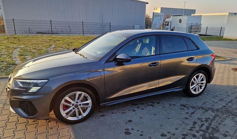 Gebraucht Audi A3 S-Line 245 PS (180 kW) 2022 Grau Limousine