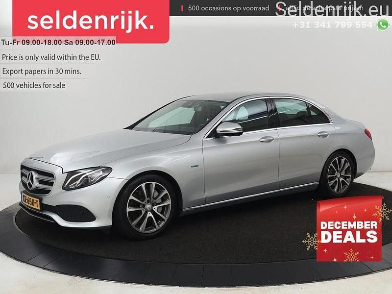 Grau Gebraucht 2016 Mercedes E350 Avantgarde Limousine | 22.600 € (Fairer Preis) - Bild 1/4