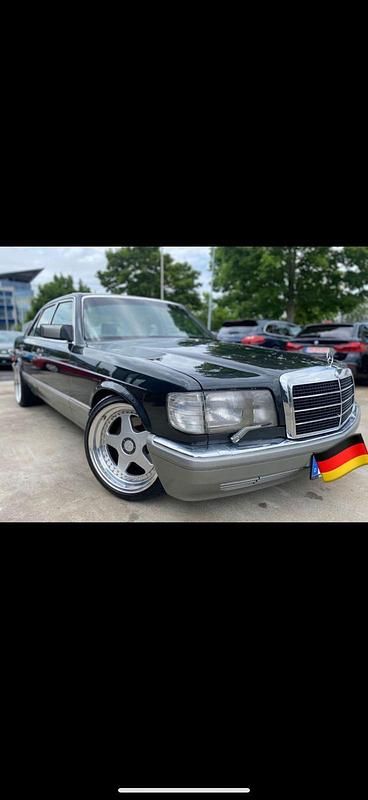Schwarz Gebraucht 1984 Mercedes 420 SE Limousine | 24.500 € - Bild 1/4