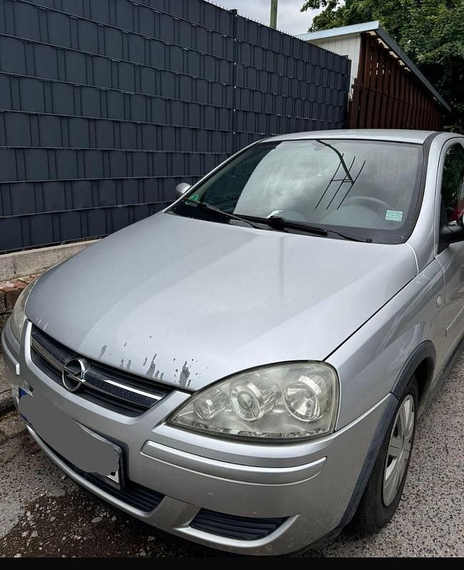Gebraucht Opel Corsa 80 PS (58 kW) 2005 Silber Kleinwagen
