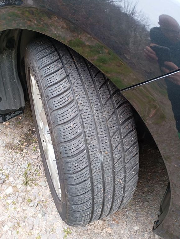 Gebraucht Mazda 6 Center-Line 163 PS (119 kW) 2011 Schwarz Kombi