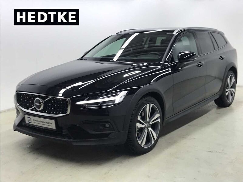Gebraucht 2024 Volvo V60 CC Kombi | 46.490 € (Etwas zu teuer) - Bild 1/4