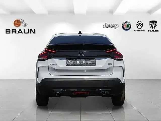 Gebraucht Citroën C4 PureTech 131 PS (96 kW) 2024 Weiß SUV