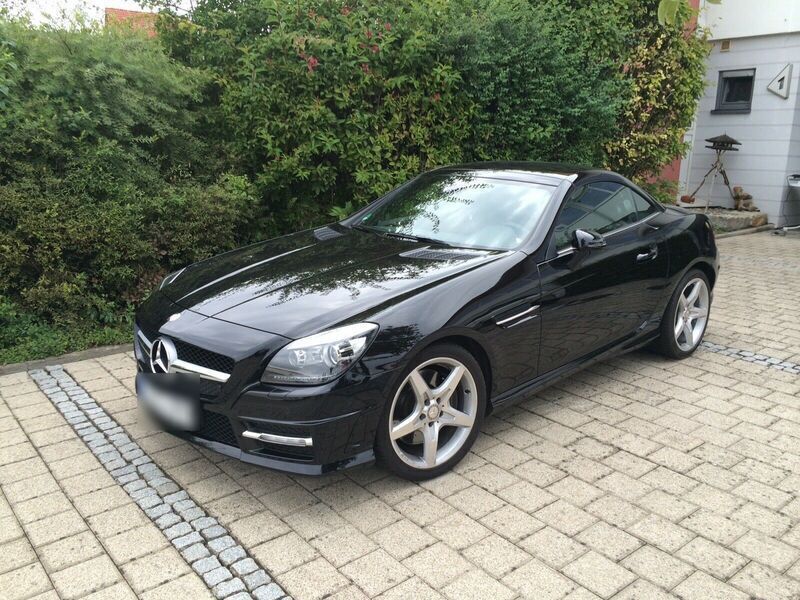 Gebraucht Mercedes SLK250 AMG 204 PS (150 kW) 2011 Schwarz Cabrio