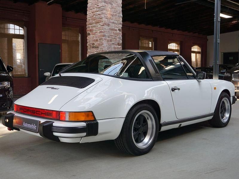 Usata Porsche 911 204 CV (150 kW) 1982 Bianco Cabrio