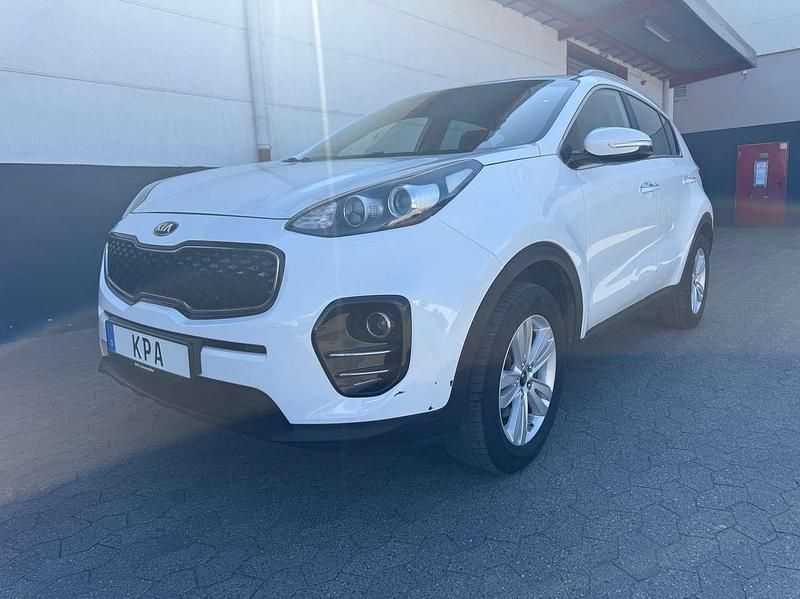 Weiß Gebraucht 2017 Kia Sportage SUV | 12.490 € (Guter Preis) - Bild 1/4